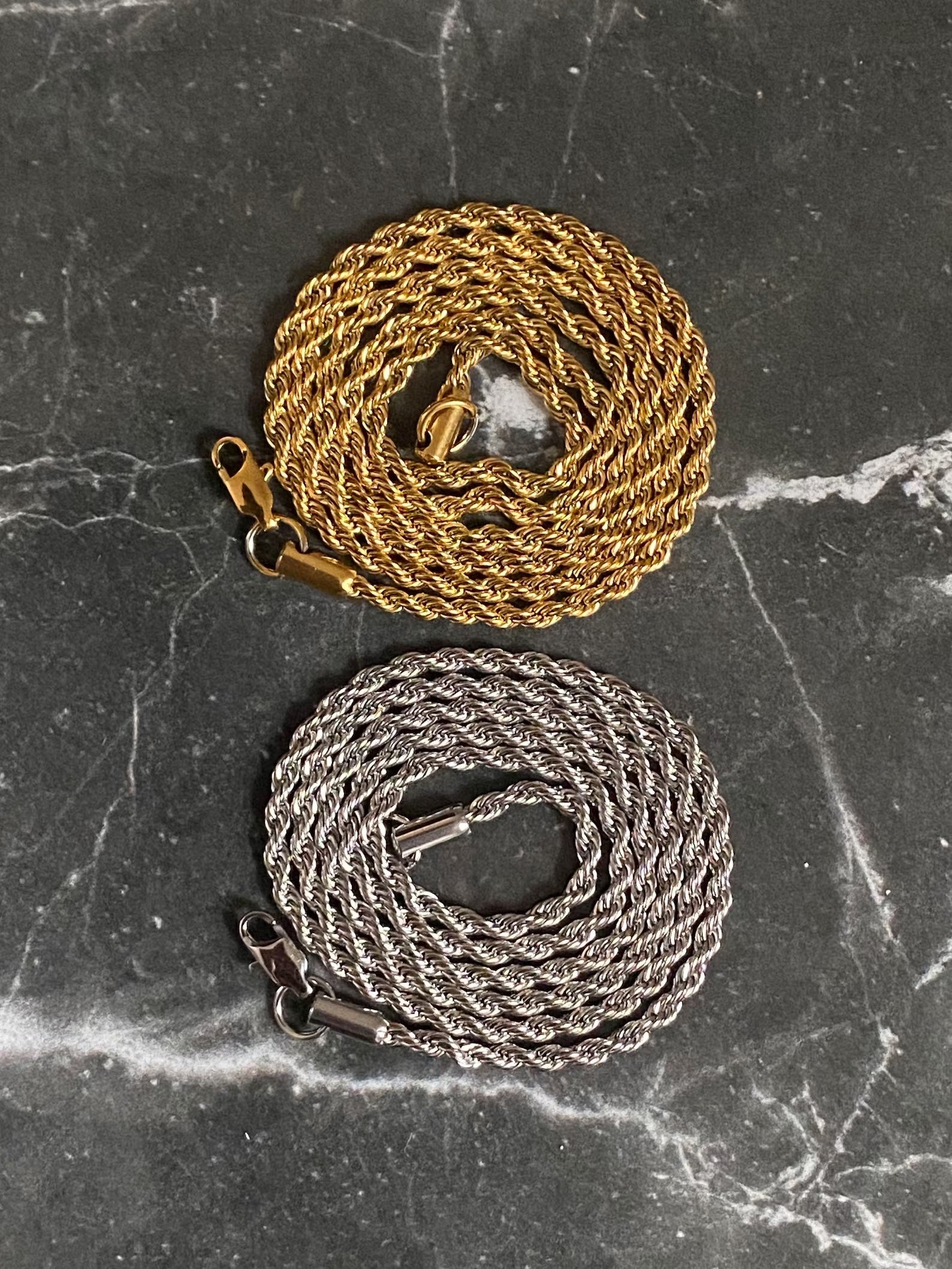 FRANK OCEAN NOSTALGIA ULTRA BMW CAR NECKLACE 2.0 – MUSTCAPS FRANK OCEAN NOSTALGIA ULTRA BMW CAR NECKLACE 2.0 – MUSTCAPS